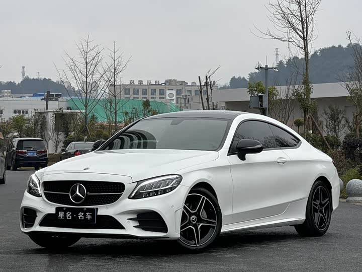 Фото 1 - Mercedes-Benz C-Class