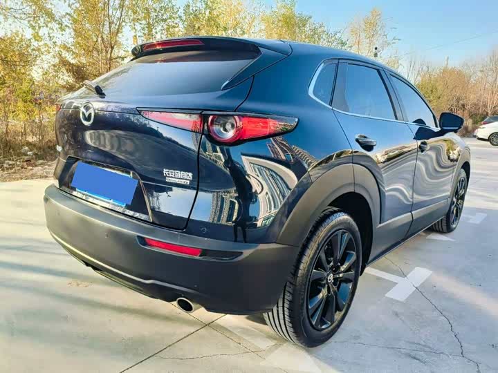 Фото 5 - Mazda CX-30