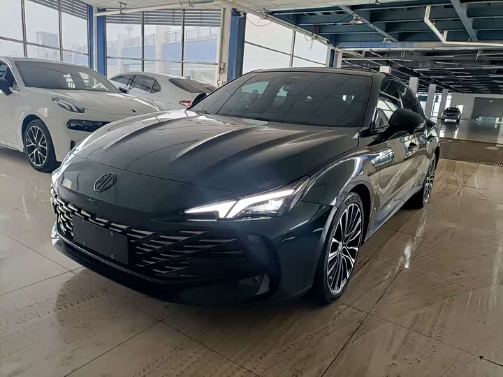 Фото 1 - MG Motor 7