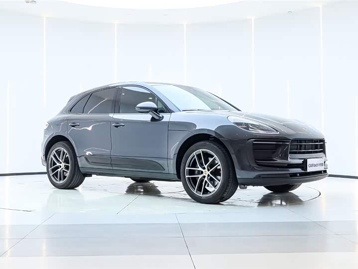 Фото 2 - Porsche Macan