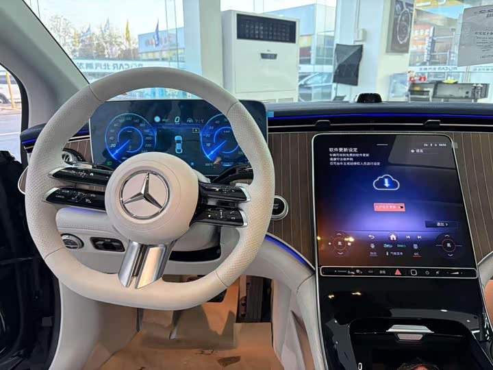 Фото 6 - Mercedes-Benz EQE