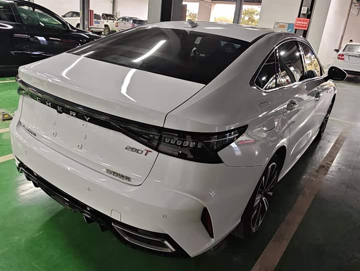 Фото 3 - Chery Arrizo 8