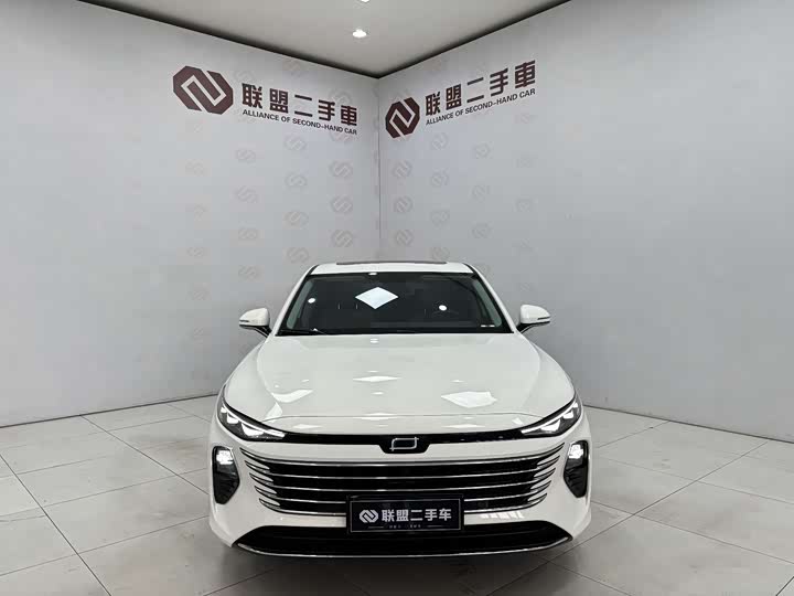 Фото 1 - Bestune B70