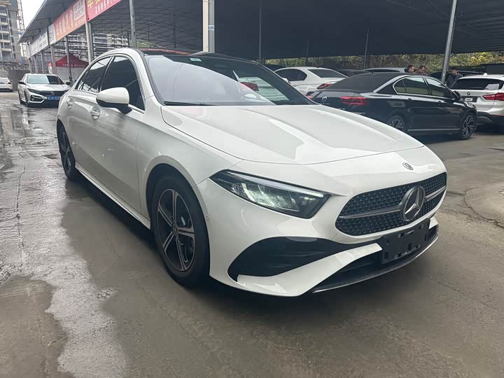 Фото 3 - Mercedes-Benz A-Class