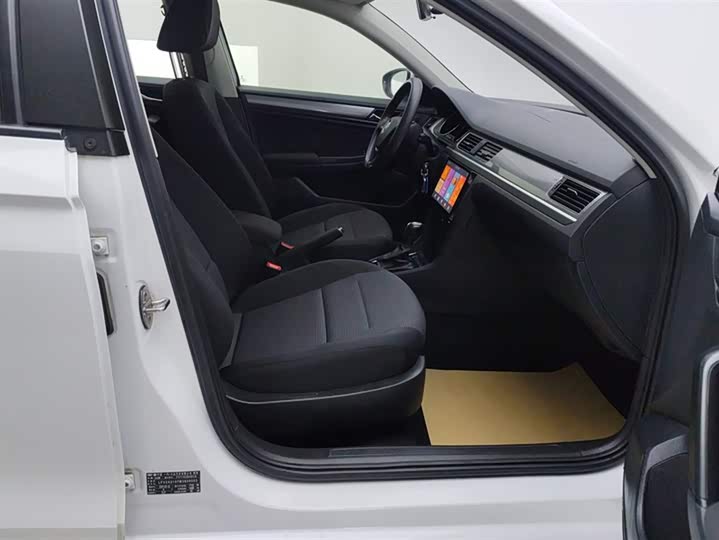 Фото 8 - Volkswagen Bora