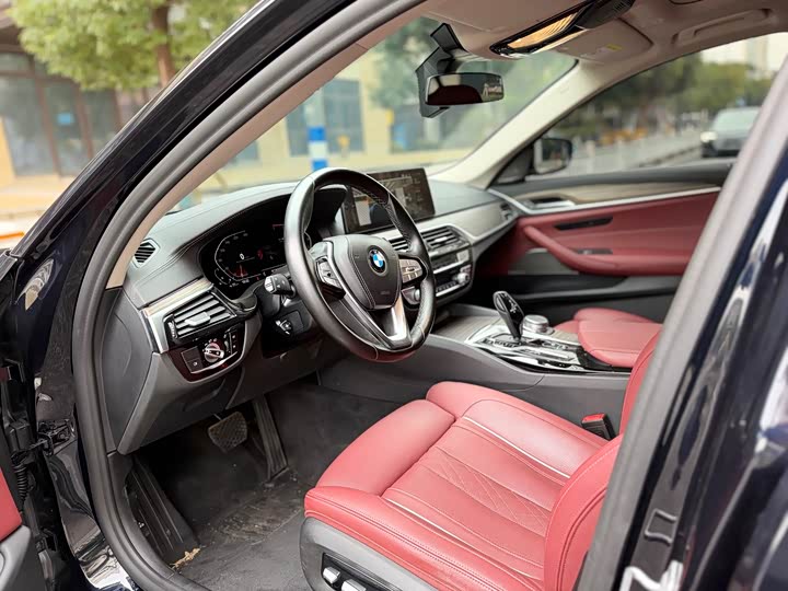 Фото 7 - BMW 5 Series