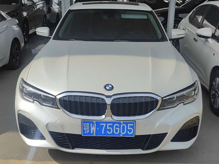 Фото 2 - BMW 3 Series