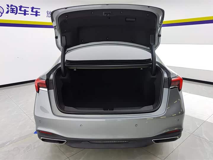 Фото 4 - Buick LaCrosse