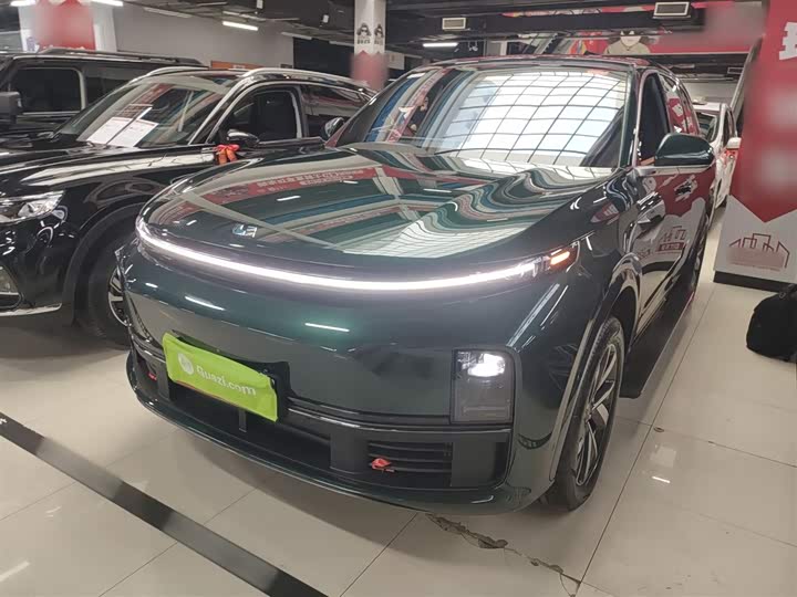 Фото 1 - LiXiang L7