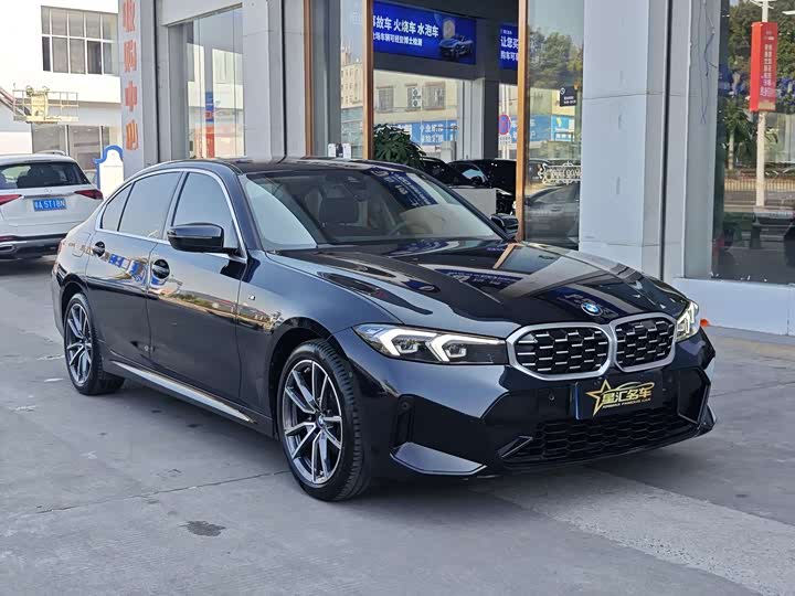 Фото 2 - BMW 3 Series