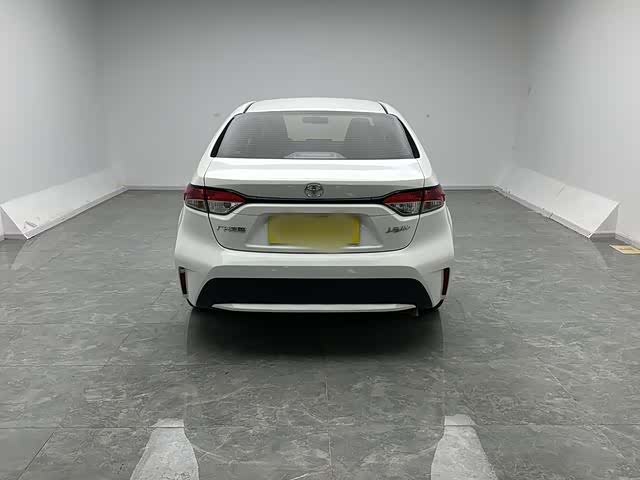 Фото 5 - Toyota Levin