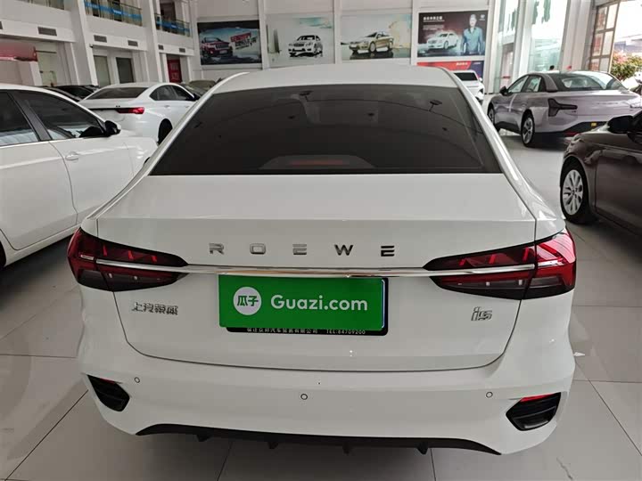 Фото 6 - Roewe i5