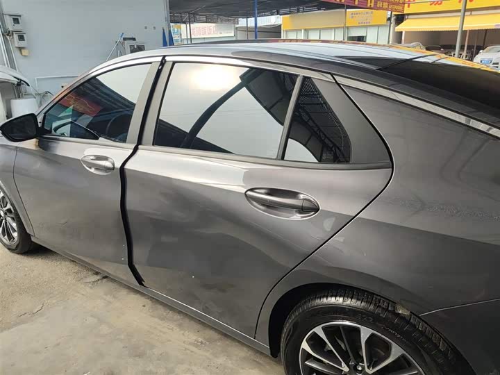 Фото 5 - GAC Trumpchi Empow R