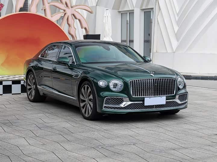 Фото 3 - Bentley Flying Spur
