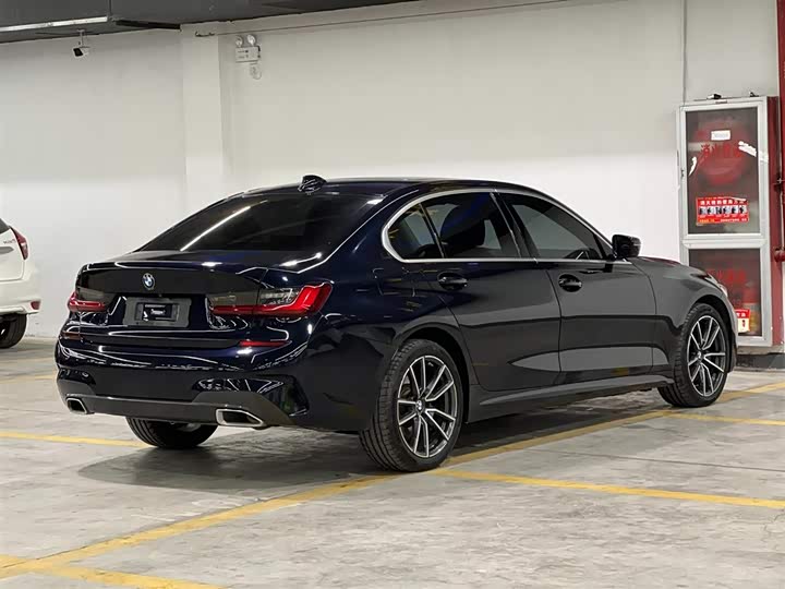 Фото 5 - BMW 3 Series