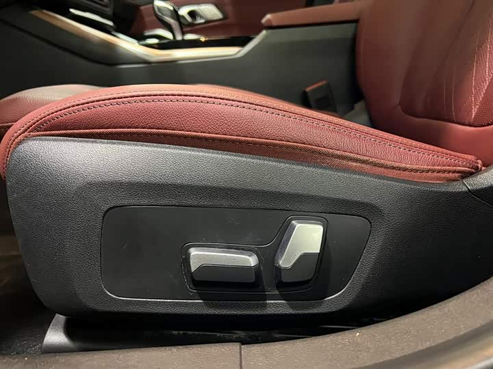 Фото 9 - BMW 3 Series