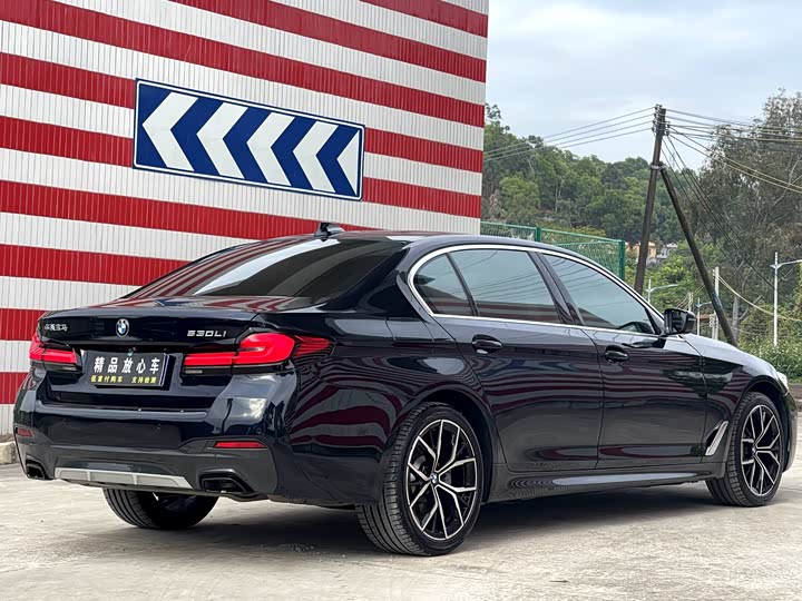 Фото 7 - BMW 5 Series