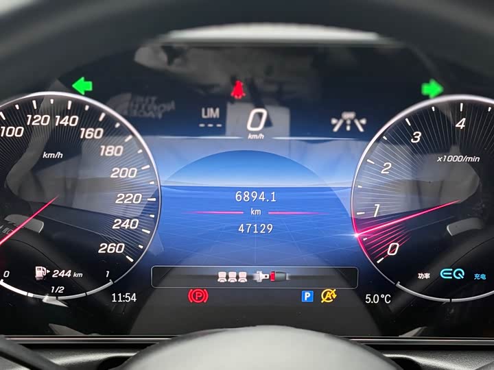 Фото 6 - Mercedes-Benz C-Class