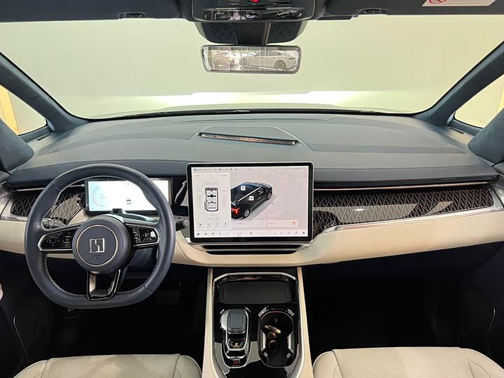 Фото 5 - Zeekr 009