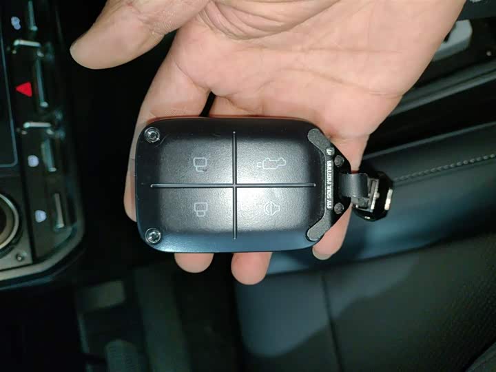 Фото 9 - Chery iCar V23