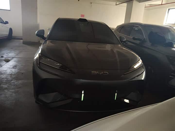 Фото 3 - BYD Sea Lion 07 EV