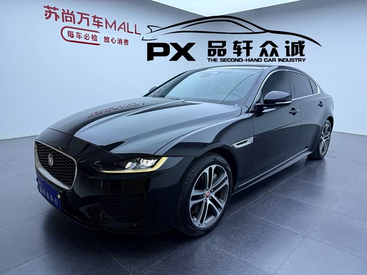 Фото 1 - Jaguar XE L