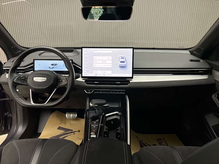 Фото 6 - Geely Preface