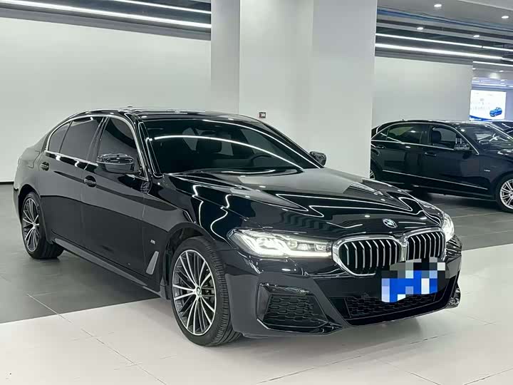 Фото 1 - BMW 5 Series