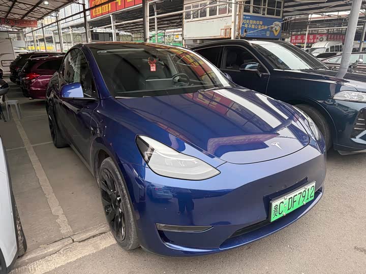 Фото 6 - Tesla Model Y