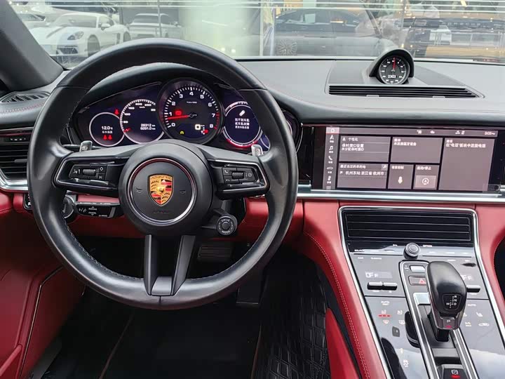 Фото 5 - Porsche Panamera