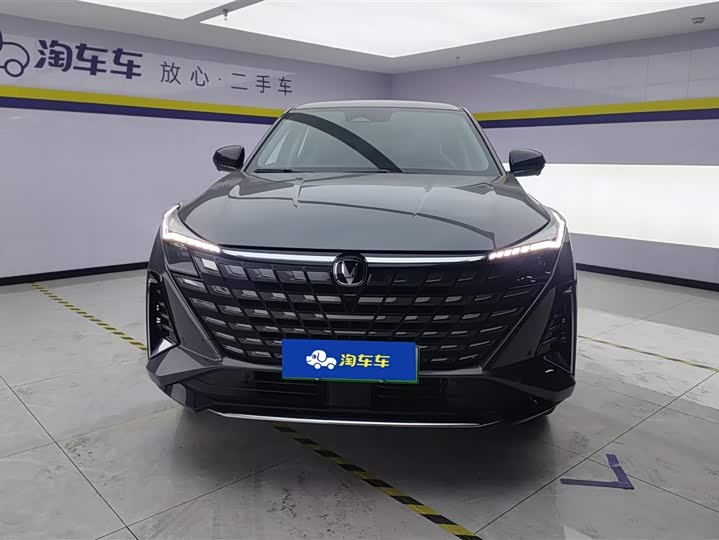 Фото 2 - Changan UNI-Z Hybrid
