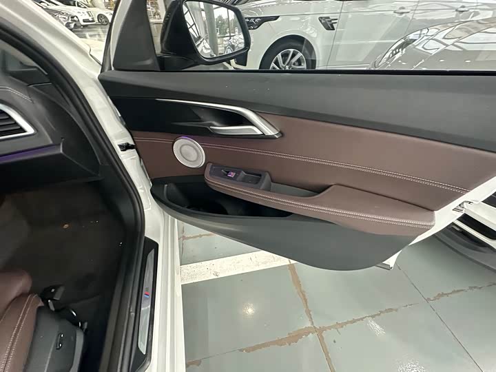 Фото 5 - BMW 1 Series