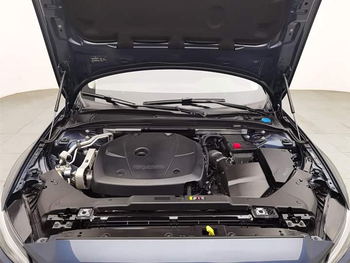 Фото 6 - Volvo S60