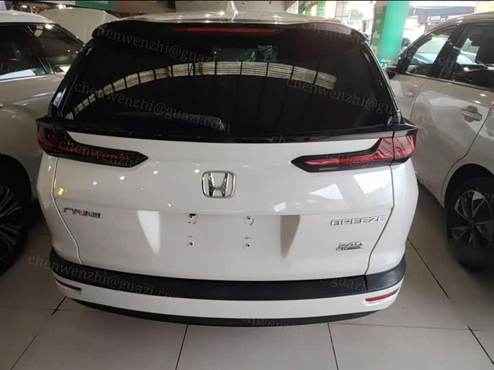 Фото 6 - Honda Breeze