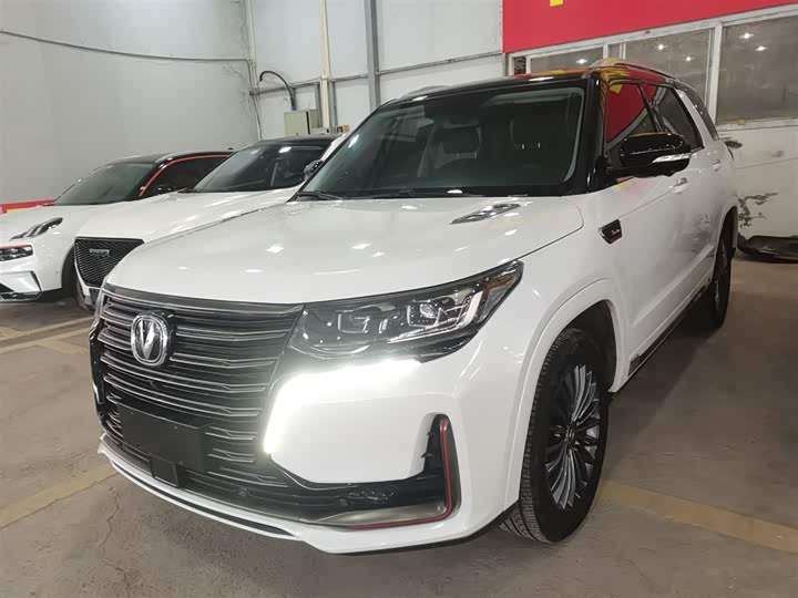 Фото 2 - Changan CS95