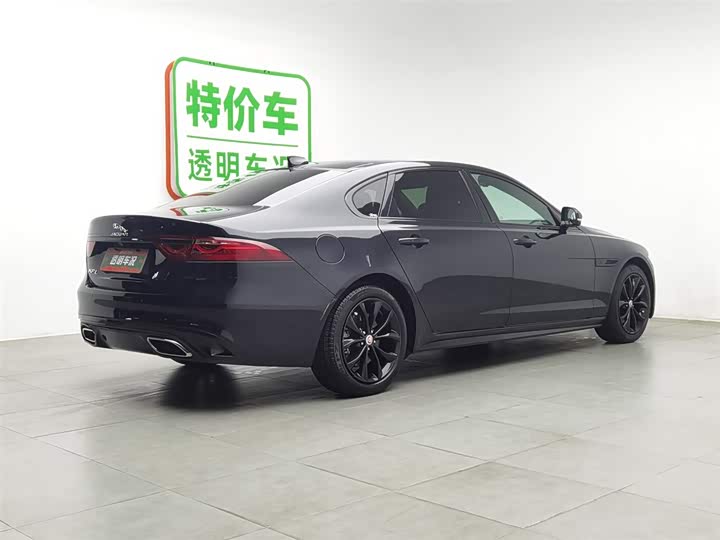 Фото 2 - Jaguar XF L