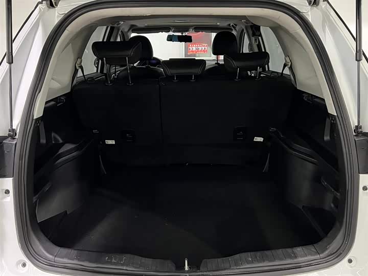 Фото 7 - Haval M6