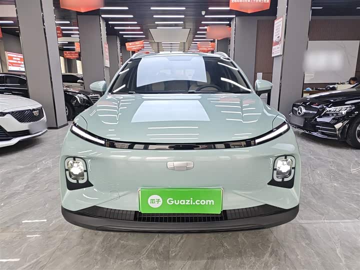 Фото 3 - Geely Geometry E Firefly