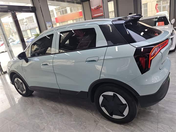 Фото 5 - Geely Geometry E Firefly