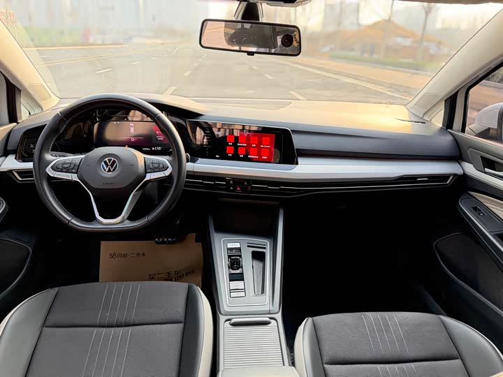 Фото 9 - Volkswagen Golf