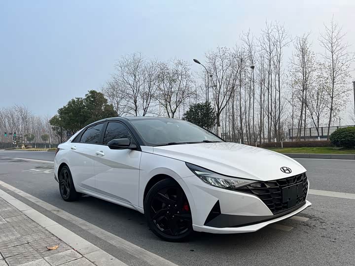 Фото 3 - Hyundai Elantra N line