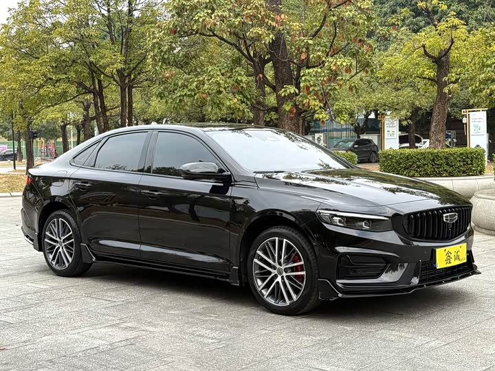 Фото 2 - Geely Preface