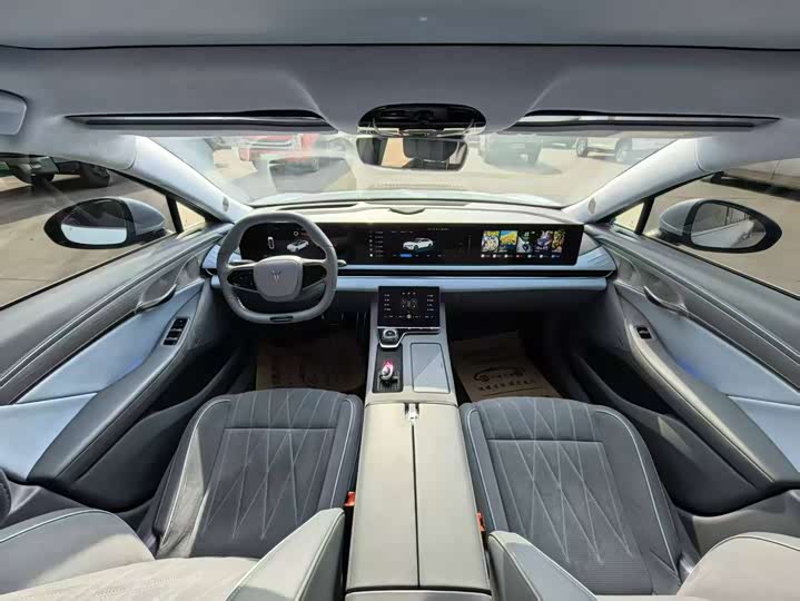 Фото 7 - Voyah Passion