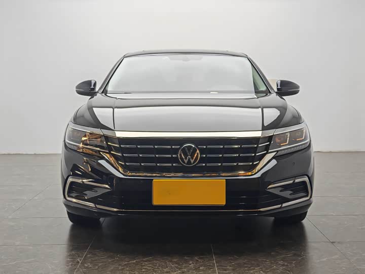 Фото 5 - Volkswagen Passat