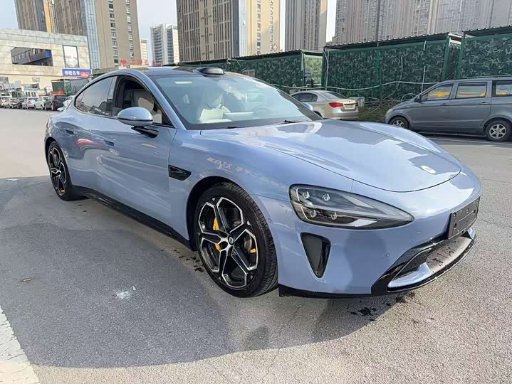 Фото 1 - Xiaomi SU7