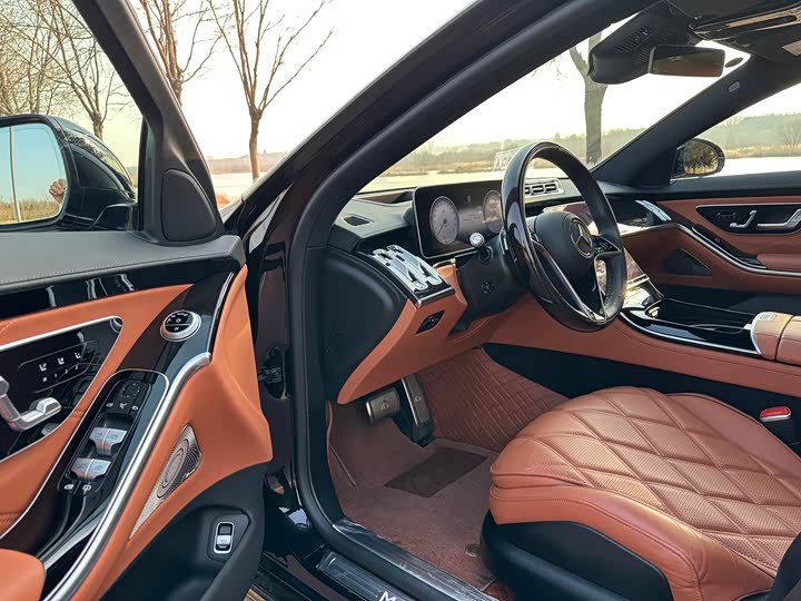 Фото 5 - Mercedes-Benz Maybach S-Class