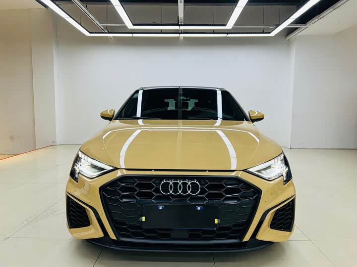 Фото 2 - Audi A3