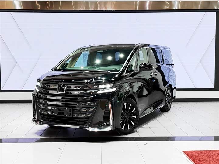Фото 3 - Toyota Vellfire