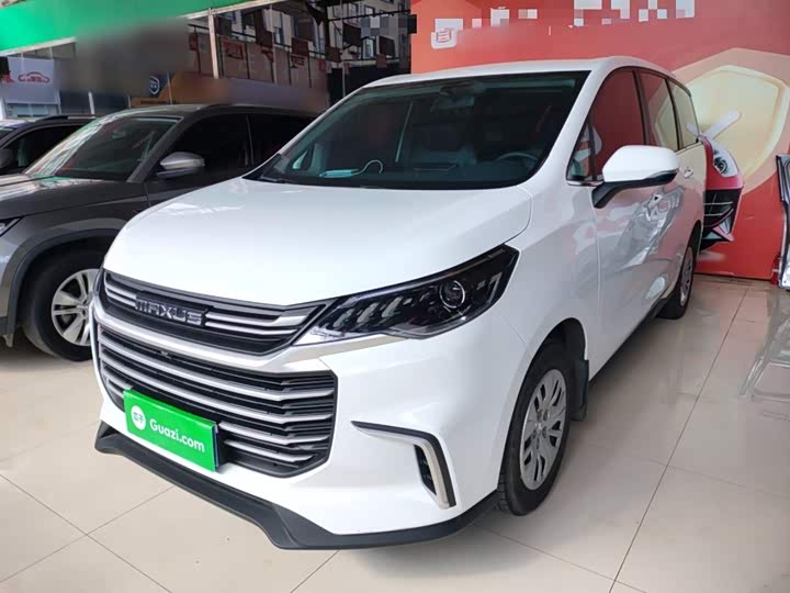 Фото 2 - Maxus G50