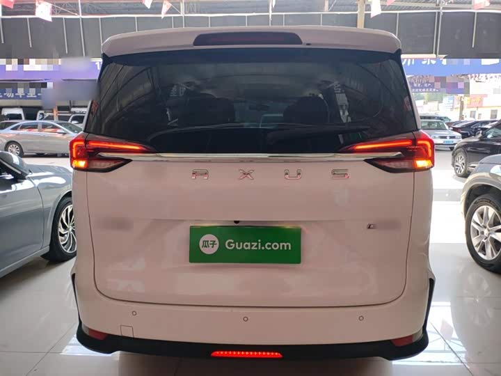 Фото 6 - Maxus G50